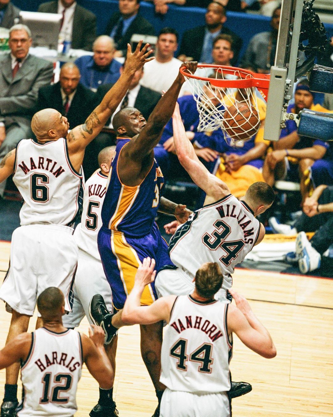 我们可以发 我们可以发