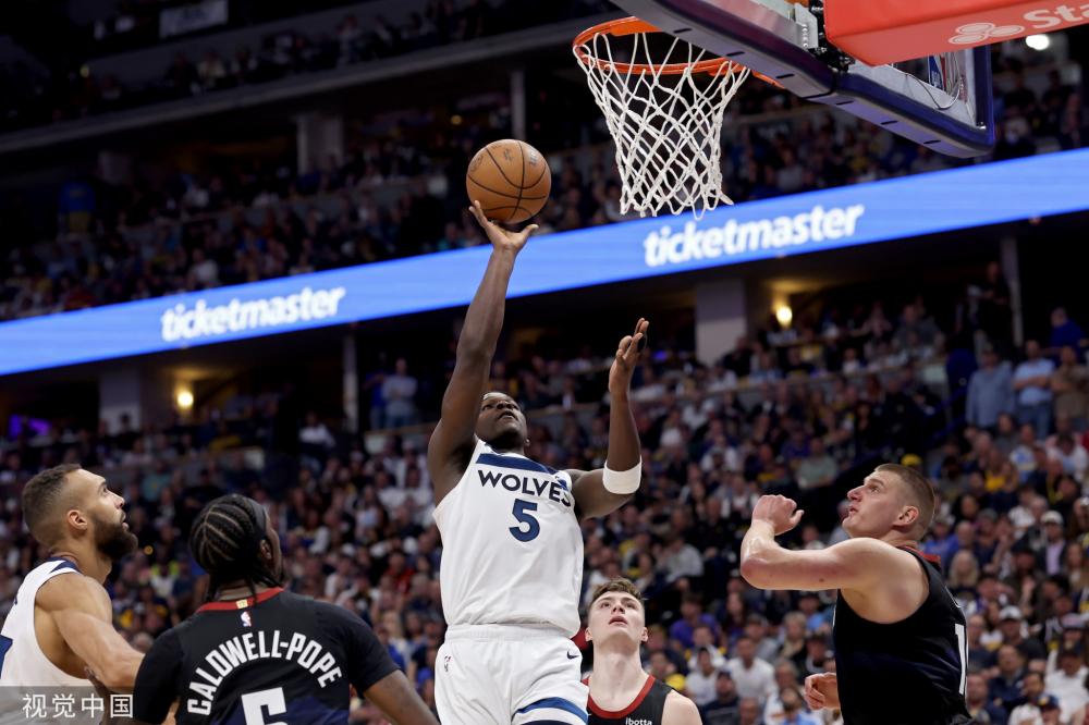 赵继伟晃开 赵继伟晃开