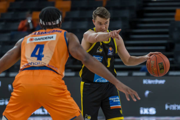 视野和冷静 视野和冷静